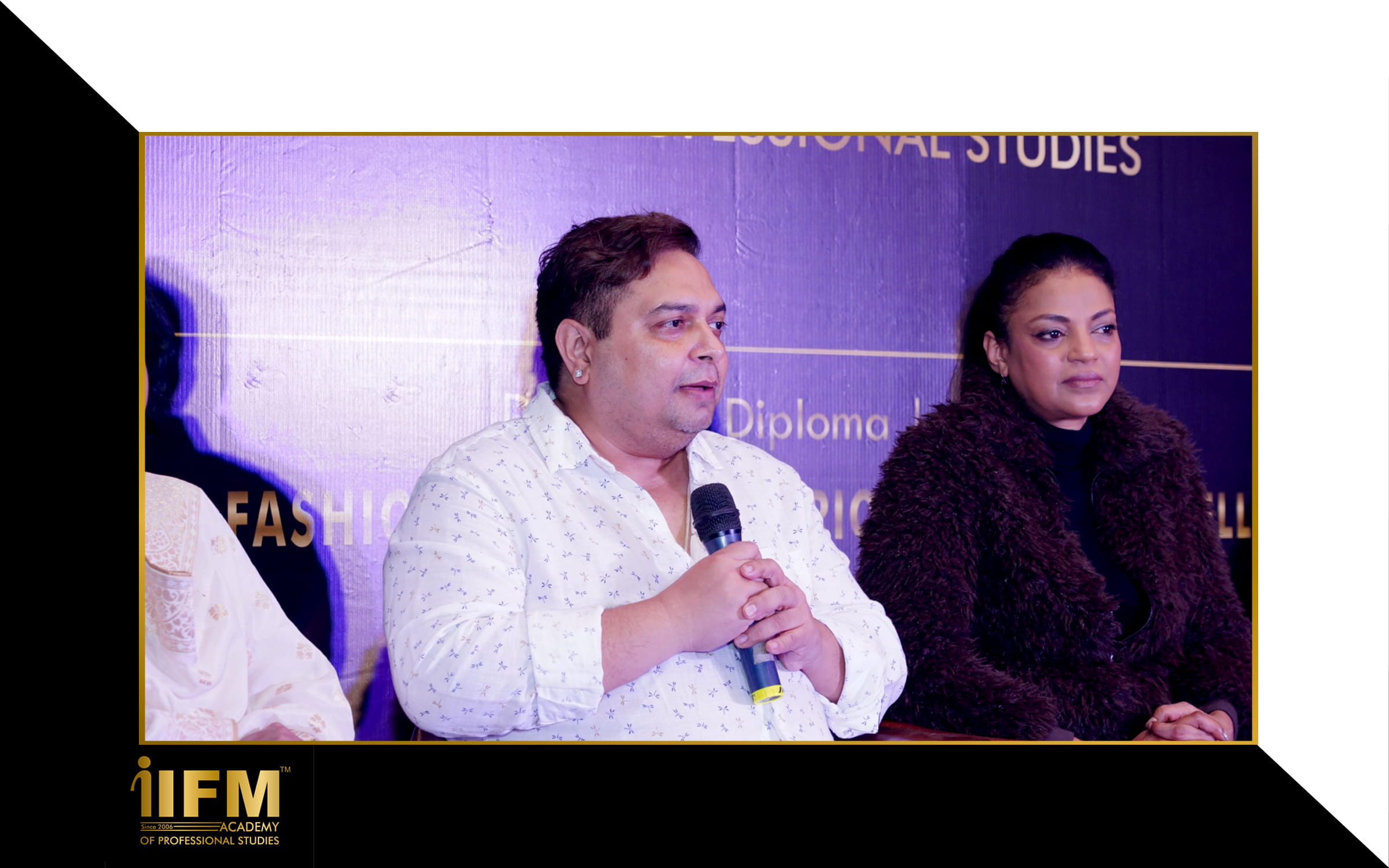 Fashion Designer Debarun Mukherjee addressing our students